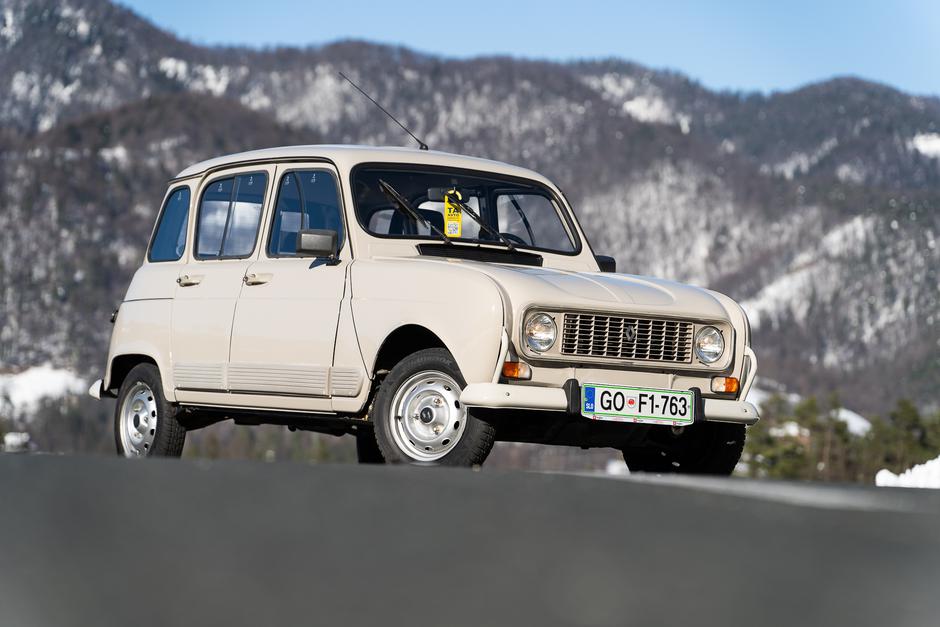 Renault 4 Boruta Pahorja | Avtor: Damjan Končar/AMZS