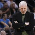 Gregg Popovich je bil na tekmi z Oklahomo vse preveč zastrmel v tla.