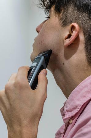 Britje, dlake, najstnik