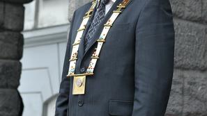 Tožbe Pavle Murekar (SDS) zaradi sklepov mestnega sveta so razjezile župana Zora