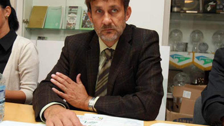 Dane Jošt se je skupaj z disciplinskim sodnikom udeležil izrednega sestanka v Ny